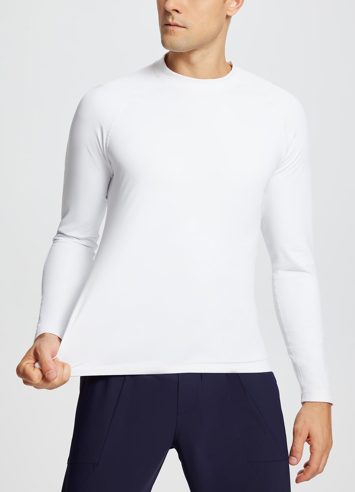 baleaf Men's Fleece Thermal Long Sleeve Shirt Cold Weather Workout Tops Moisture Wicking Running Shirt White L