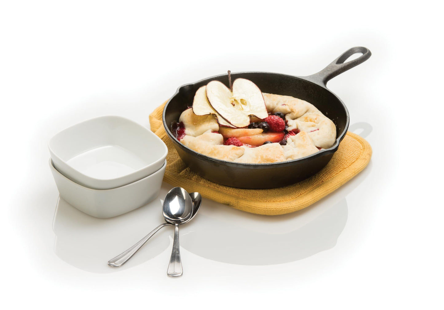 Lodge Wildlife Series-8" Cast Iron Skillet with Duck Scene, 8", Black