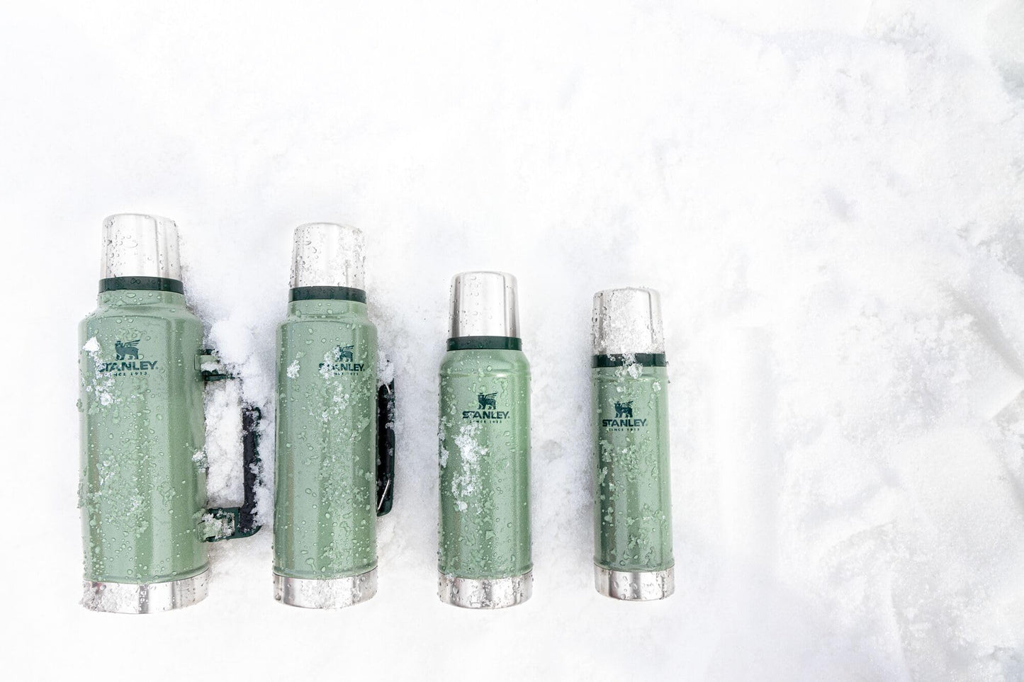 Stanley Classic Legendary Vacuum Bottle 1.1 qt Wide Mouth with Leakproof Cup Lid Keep Drinks Hot or Cold Packable for Travel Insulated Stainless Steel Thermal Bottle BPA-Free Hammertone Green