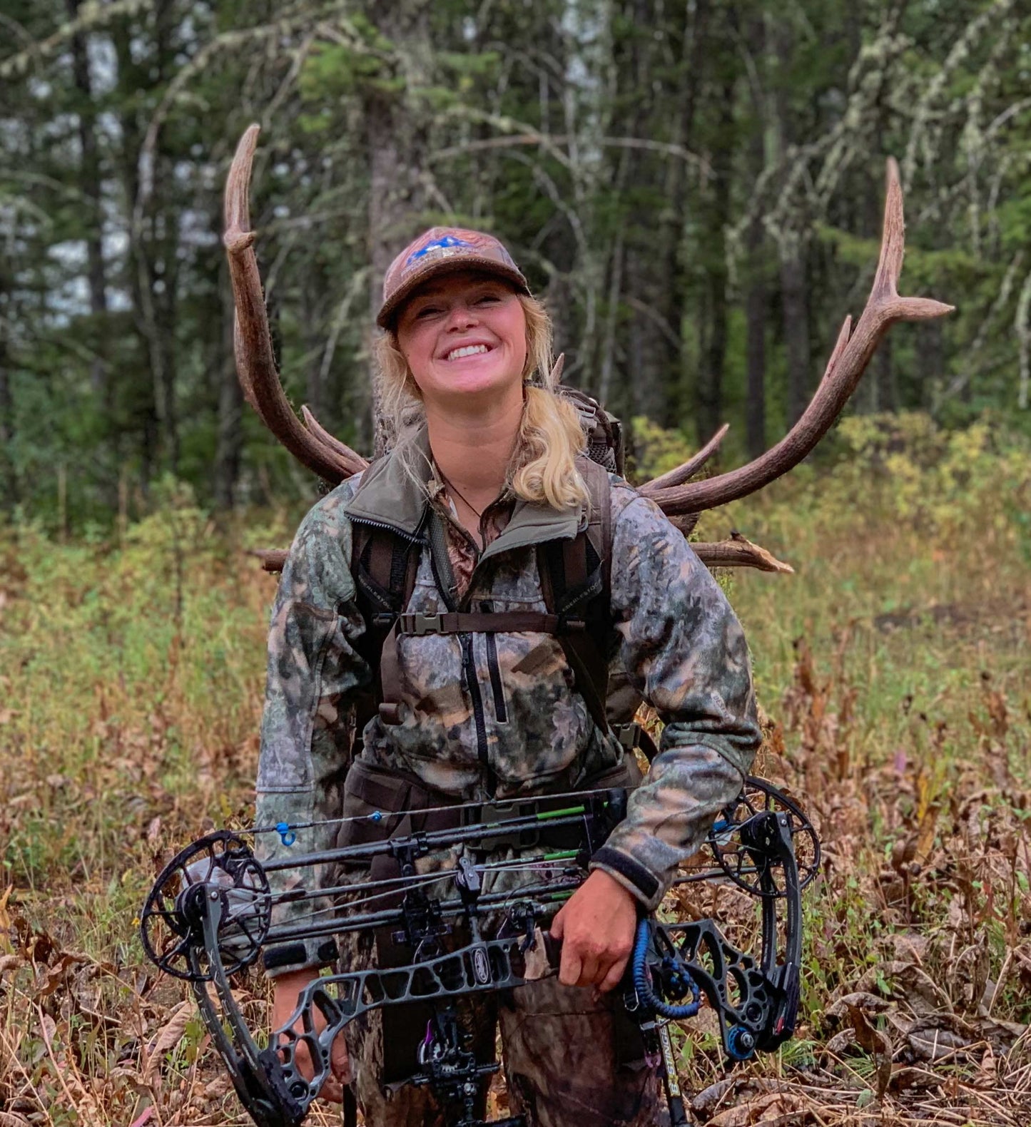 King's Camo Women's Standard Hunter Wind-Defender Jacket, Desert Shadow, Medium (KCL2150-RE-M)