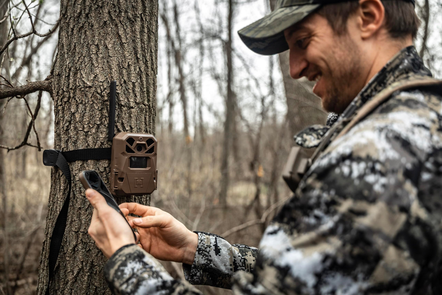 Moultrie Edge 2 Cellular Trail Camera - Auto Connect Nationwide 4G LTE - On Demand 36MP Photo - 1080P Video with HD Audio - 100 Ft Detection Range - Low Glow Flash