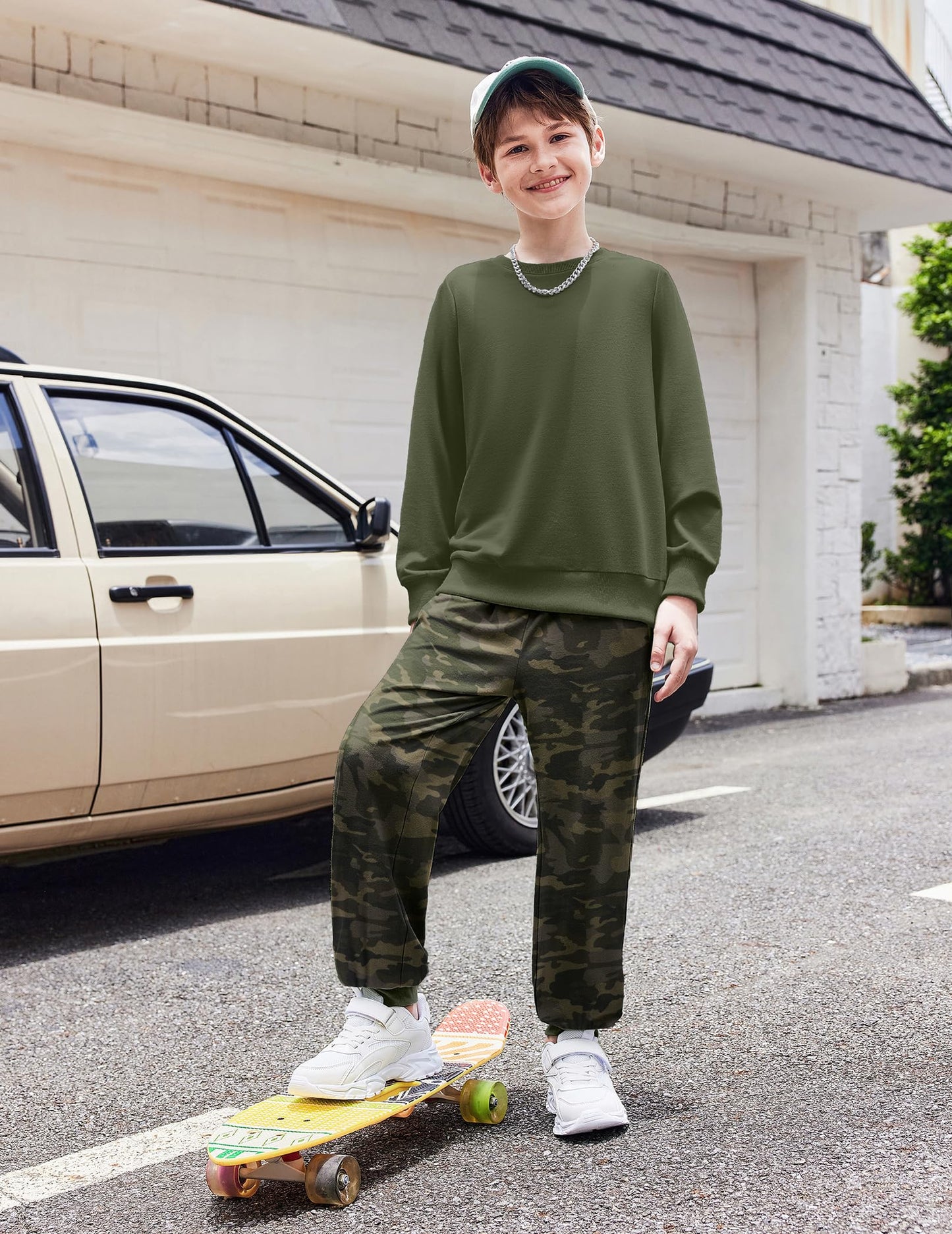 Arshiner Boys 2-Piece Camo Outfit - Army Green Sweatshirt & Camouflage Sweatpants Set Fall Clothes for Kids 7-8 Years