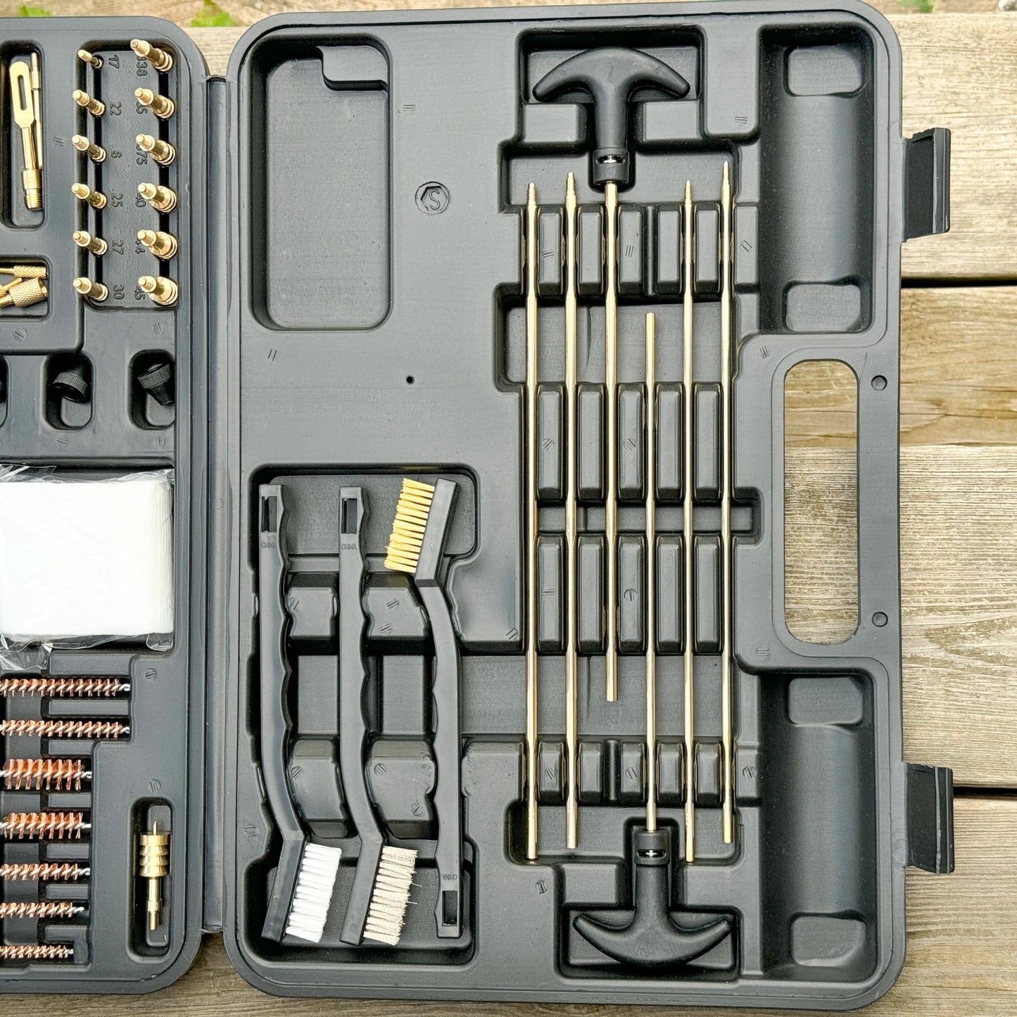 Elite Universal Gun Cleaning Kit for All Guns, Gun Brushes for Pistol Handgun Shotgun Rifle, Durable Brass Rods, 9mm Bore Rope, Oil Bottle, Brushes, Brass Jags, Carrying Case Gun Accessories for Men