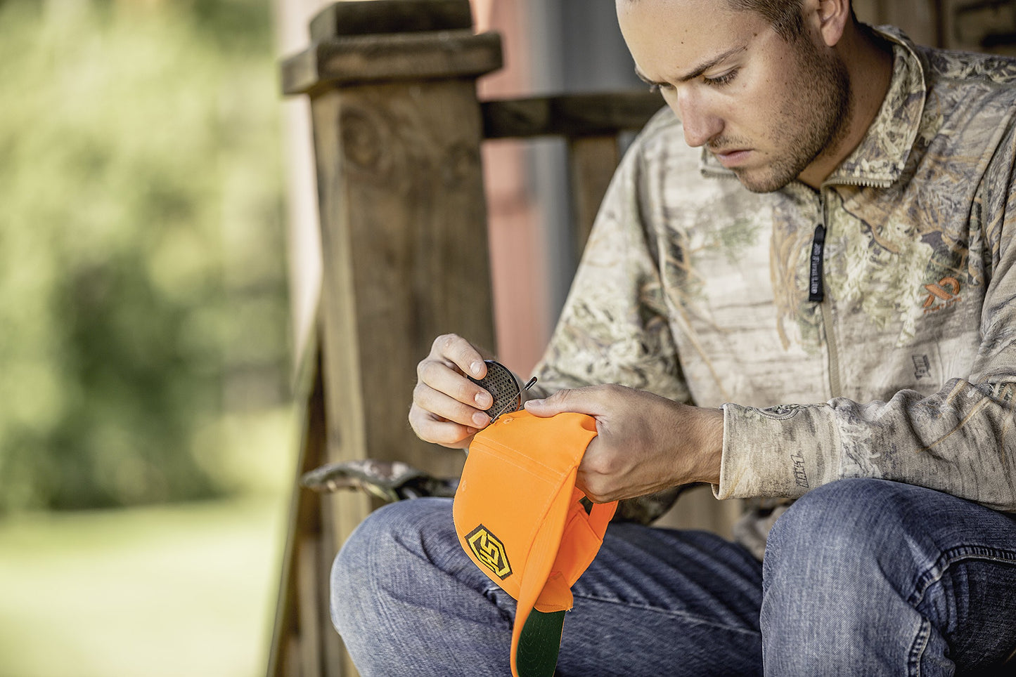 Hunters Specialties Long Lasting Fresh Earth Cover Scent Wafers for Hunting - 9 Wafers Per Pack, 3 Storage Containers Included