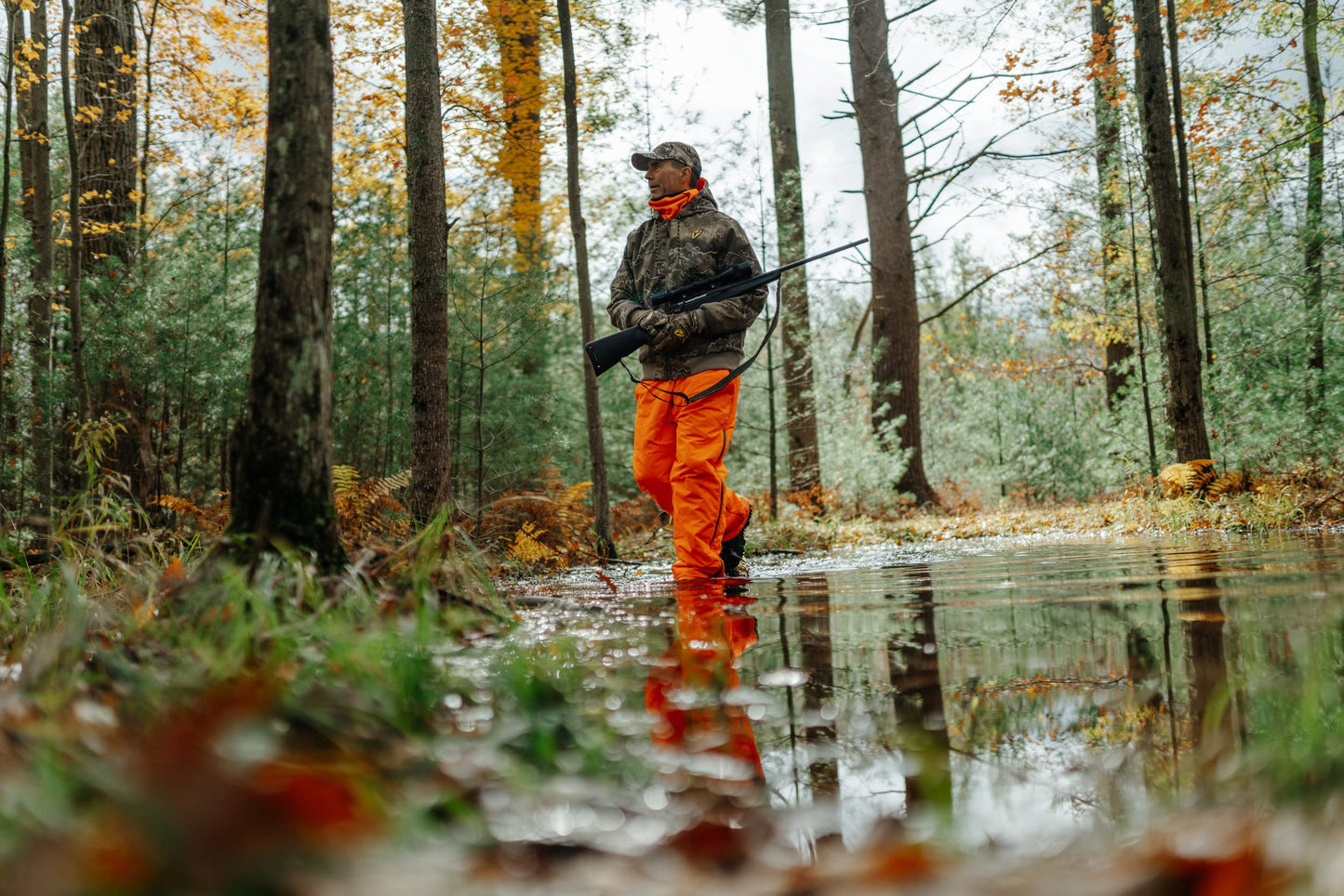 SCENTBLOCKER Shield Series Evolve Reversible Bibs, Hunting Bibs for Men (MO Country DNA/Blaze, Large)